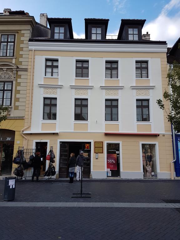 Luna City Apartman Apartment Sopron Luaran gambar