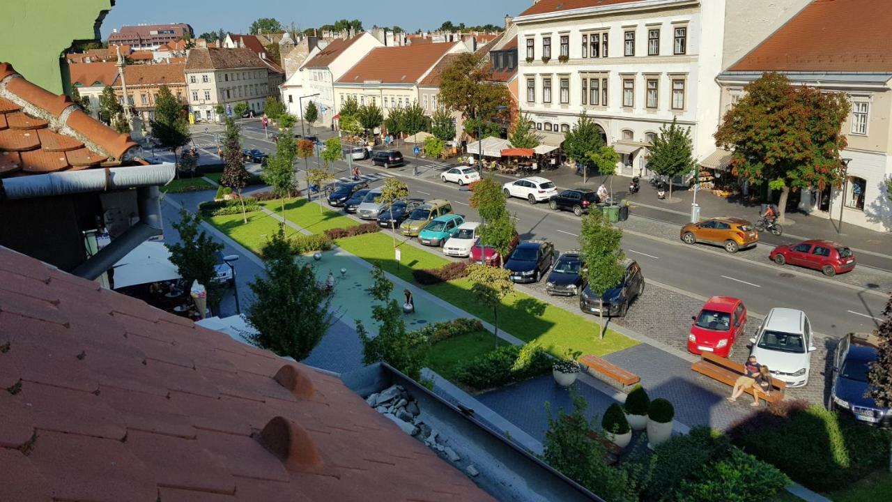 Luna City Apartman Apartment Sopron Luaran gambar
